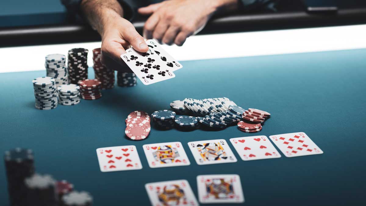 Financial Fair Play: Why It’s Time for Canadian Fund Managers to Show Their Hand